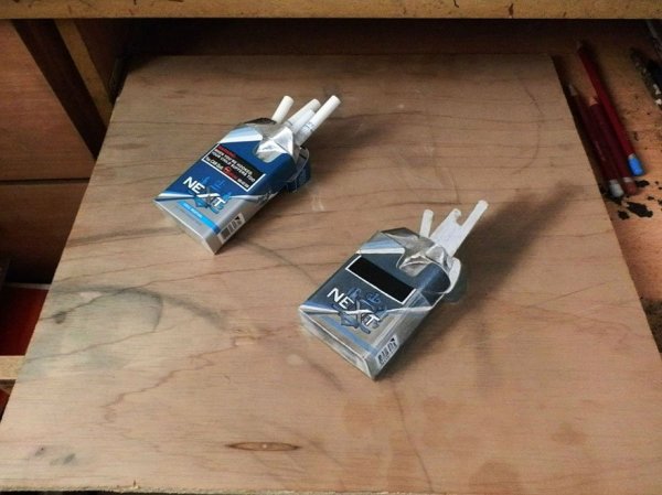 photorealistic-drawing-wood-ivan-hoo-12